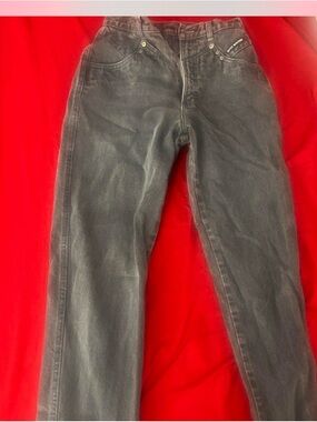 Women's Straight-Leg Bareback Black  Wash Jeans